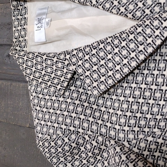 Le Suit Petite Ladies Grey/Black/ Ivory Waist Suit Jacket SZ 12p - Picture 6 of 11